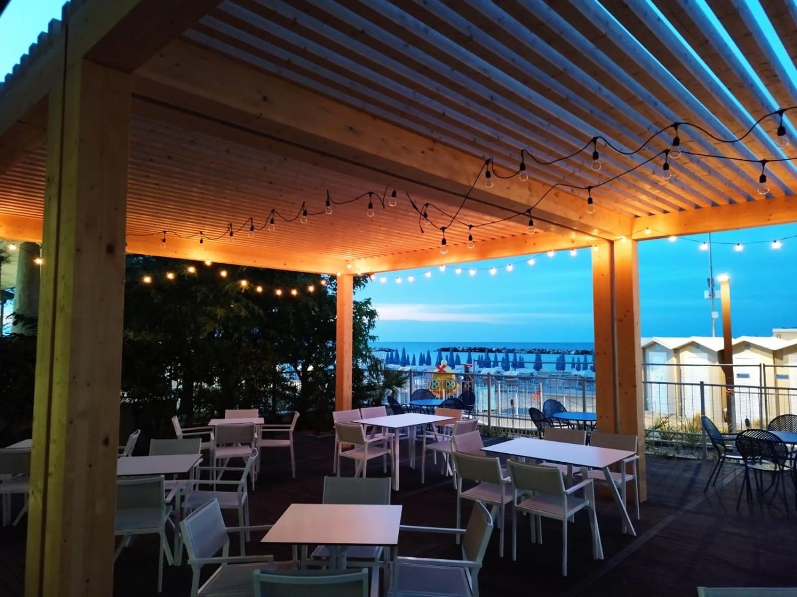 Evo Boutique Hotel & Spa Bellaria-Igea Marina Ngoại thất bức ảnh