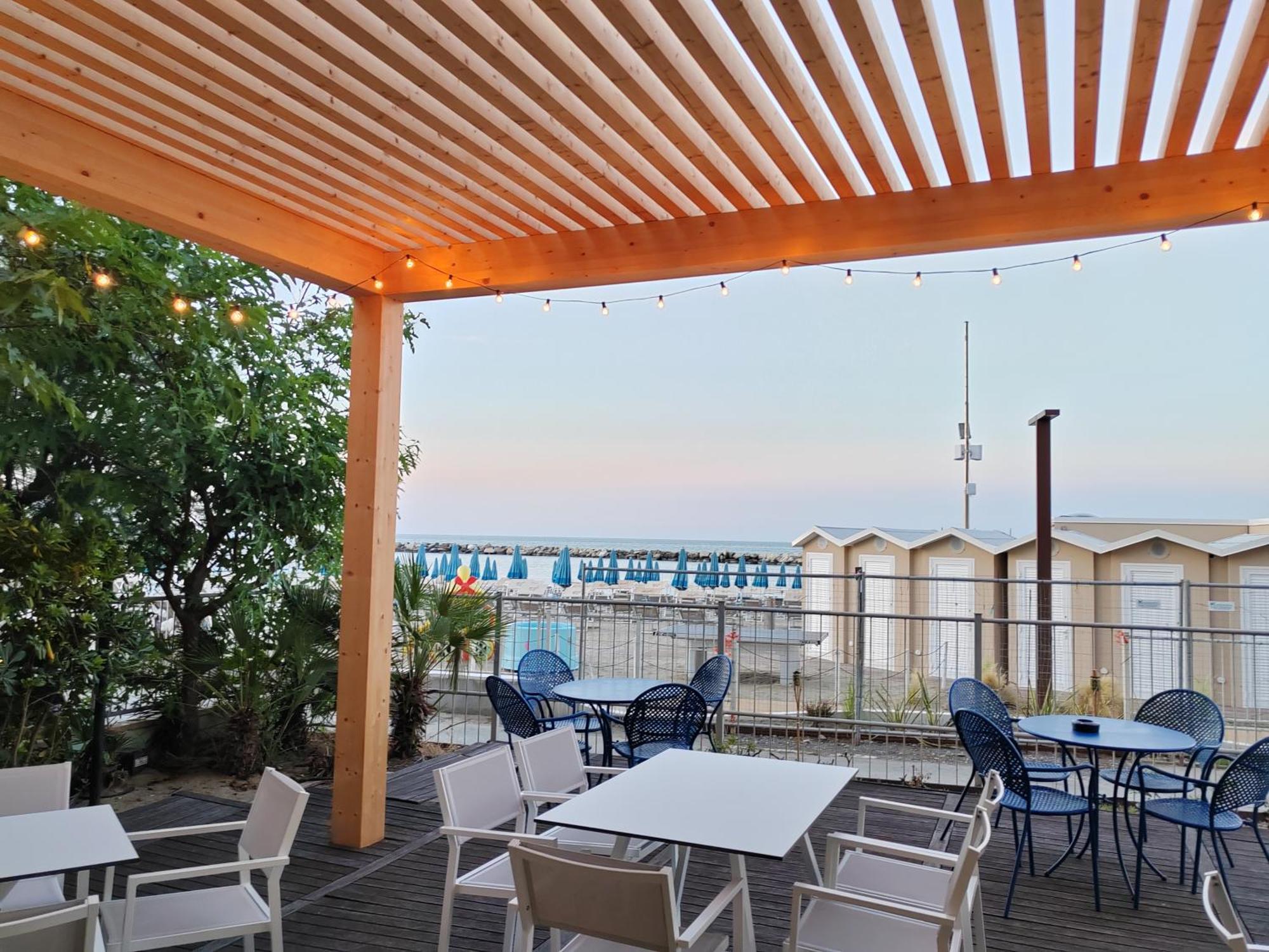 Evo Boutique Hotel & Spa Bellaria-Igea Marina Ngoại thất bức ảnh