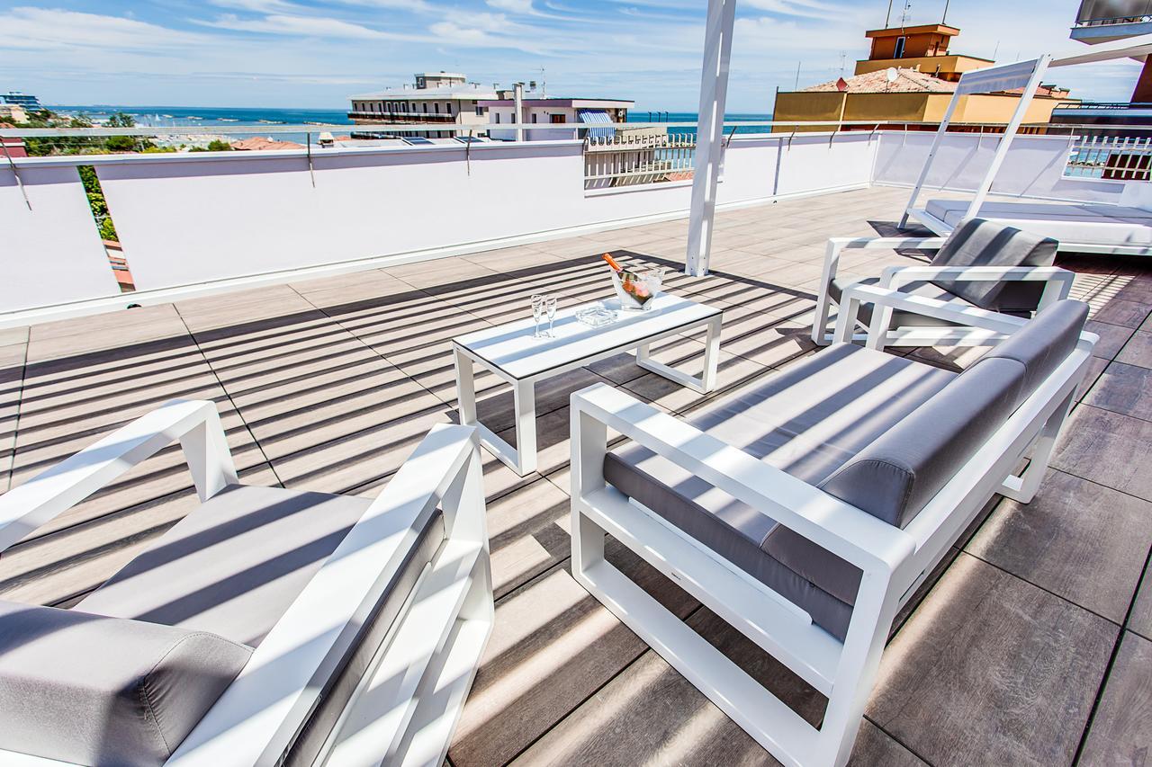 Evo Boutique Hotel & Spa Bellaria-Igea Marina Ngoại thất bức ảnh