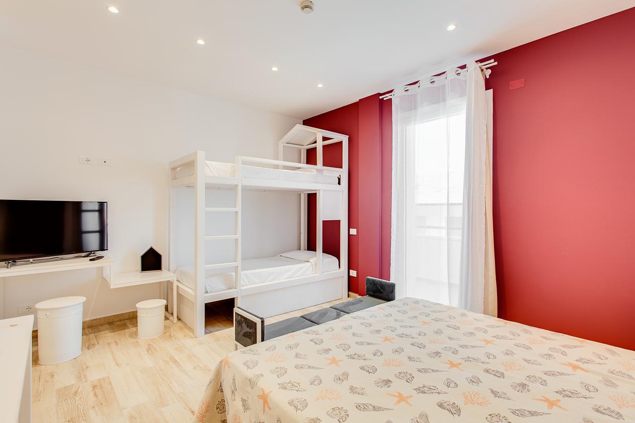 Evo Boutique Hotel & Spa Bellaria-Igea Marina Ngoại thất bức ảnh